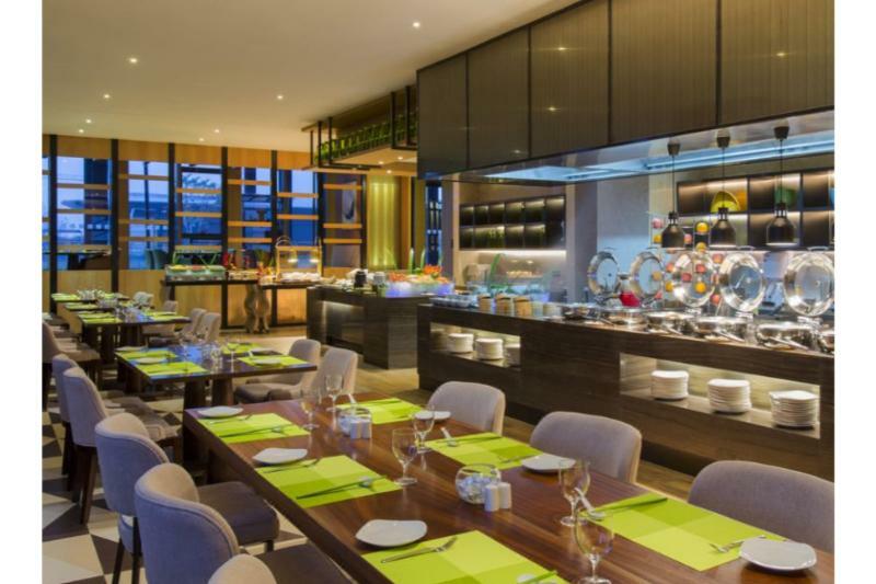Holiday Inn Nanjing Qinhuai South Suites By Ihg Екстериор снимка